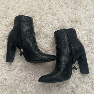 Black snakeskin boots